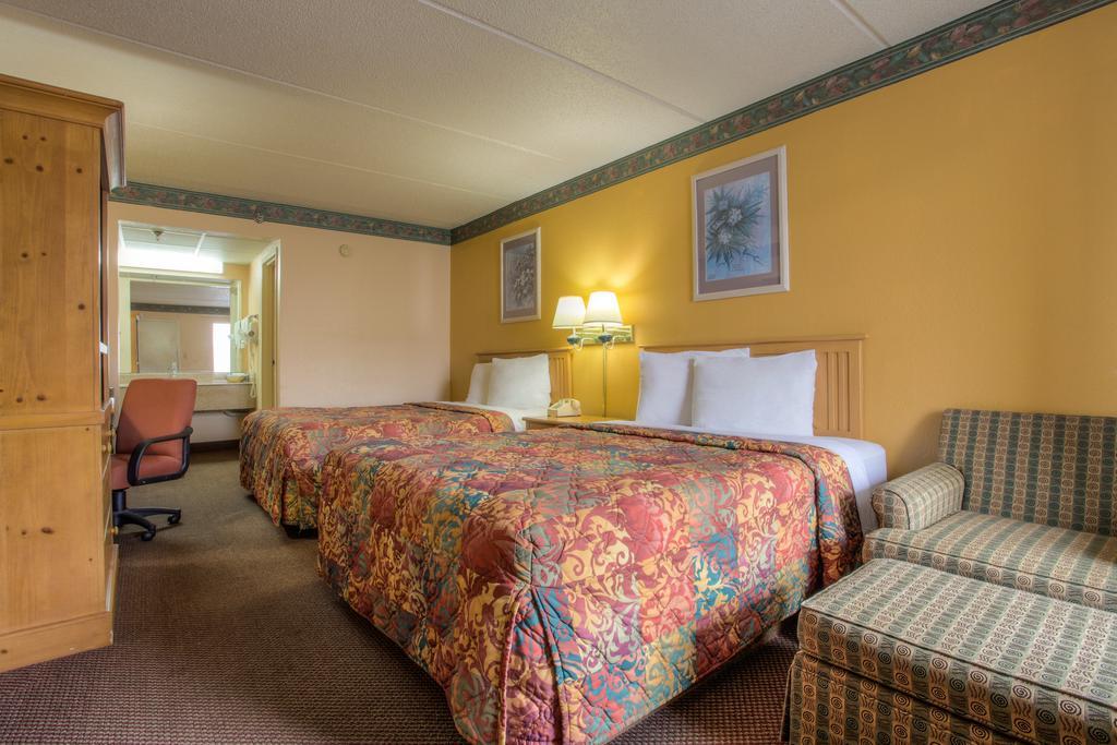Royal Inn Пиджен Фордж Стая снимка